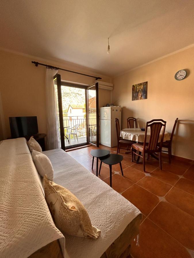 Apartment With Sea View Kotor Bagian luar foto